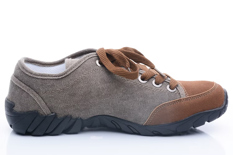 Trainer style Safety Shoes SHCV5552