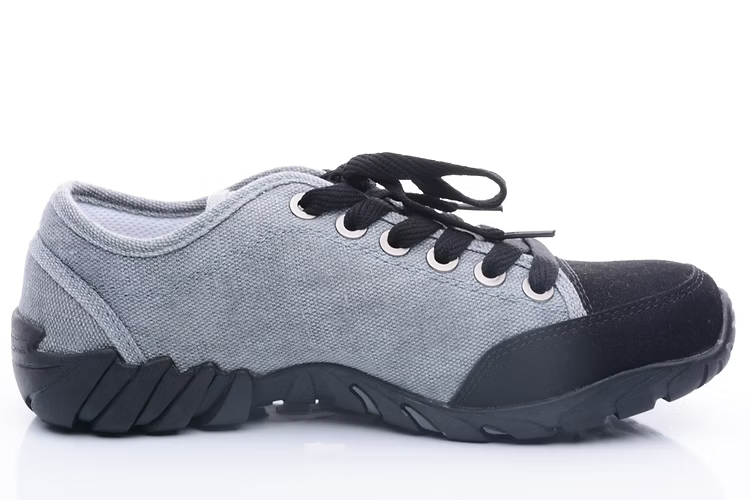 Trainer style Safety Shoes SHCV5551